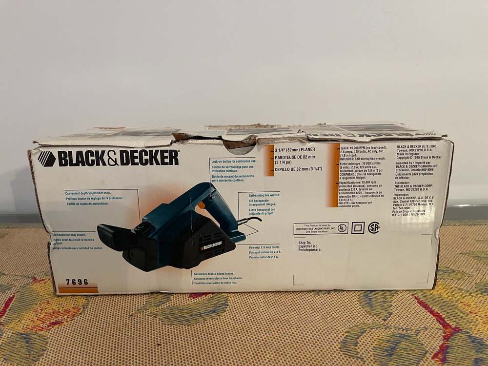 New in Box Black & Decker 7696 3 1/4 Inch (82mm) Electric Planer
